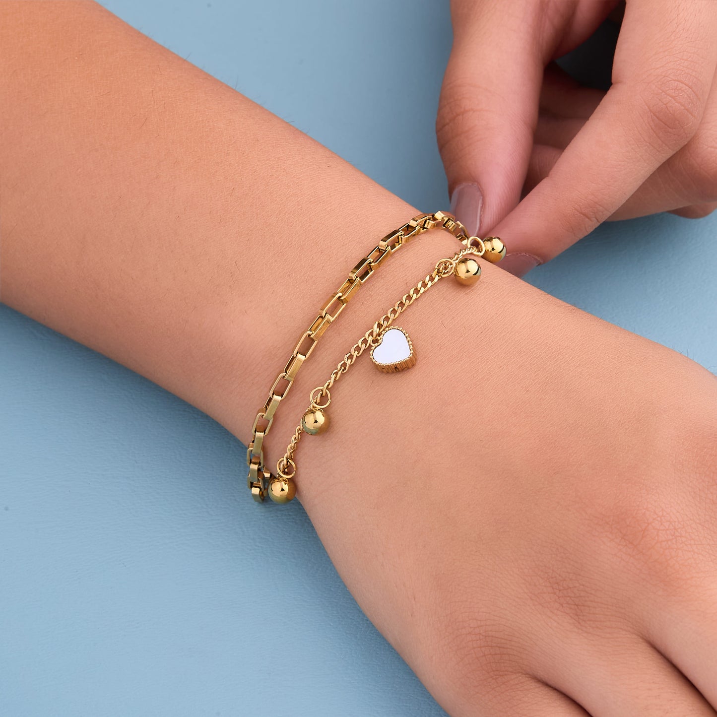 Heart Charm Linked Box Bracelet