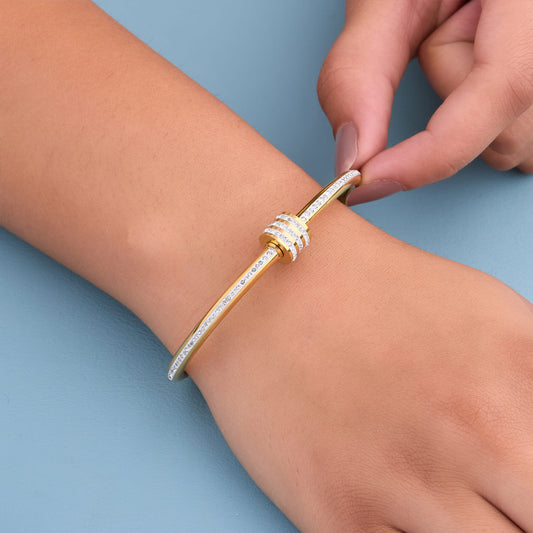 Elegance Screw Lock Bracelet