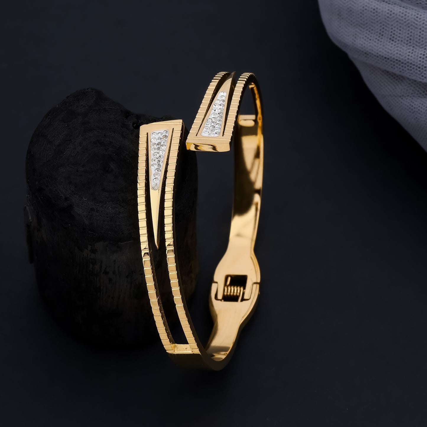 Gilded Horizon Bracelet