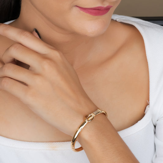 Glamour Lock Bracelet