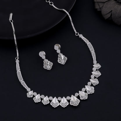 Shimmering Pearl Set