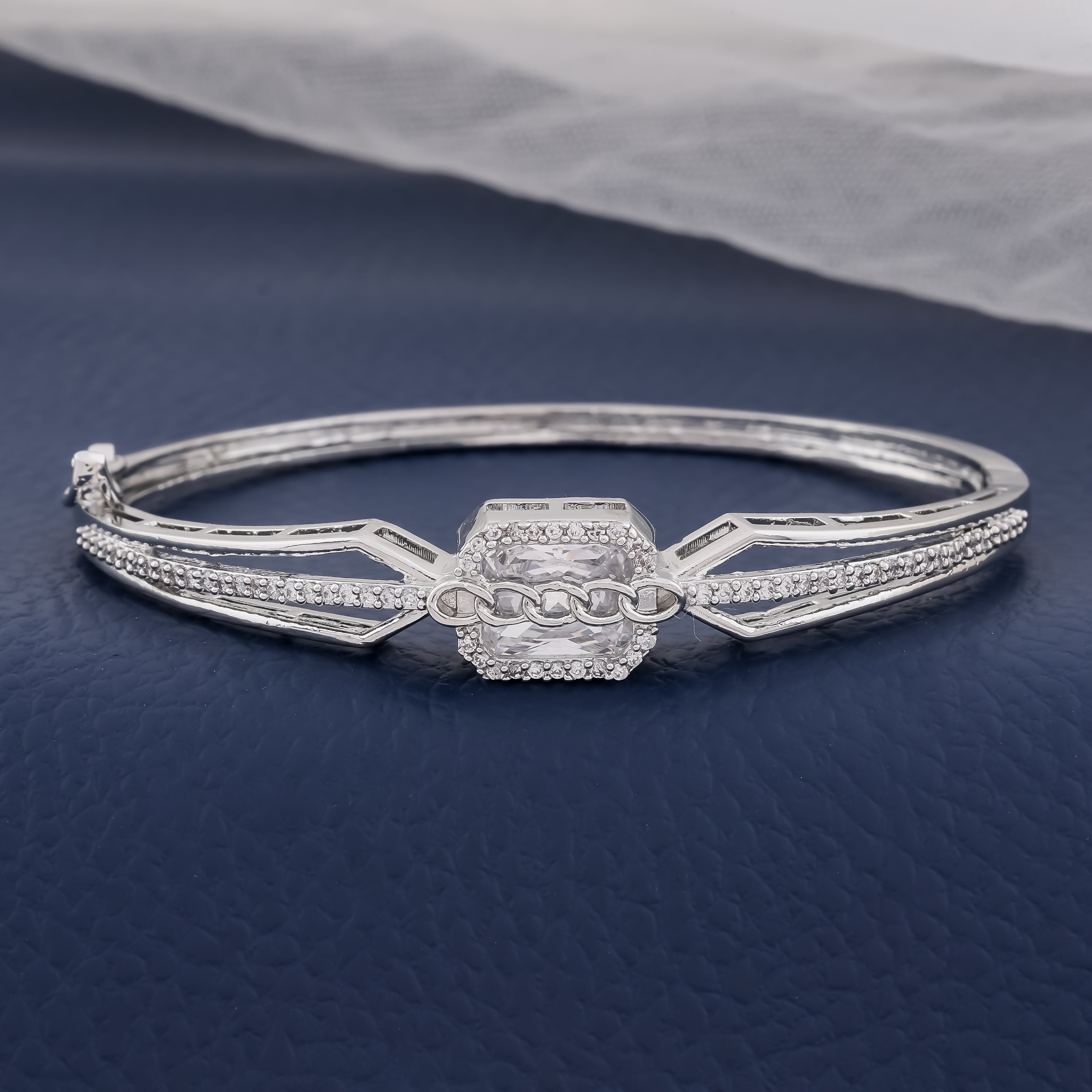 Luminous Hexa Bracelet