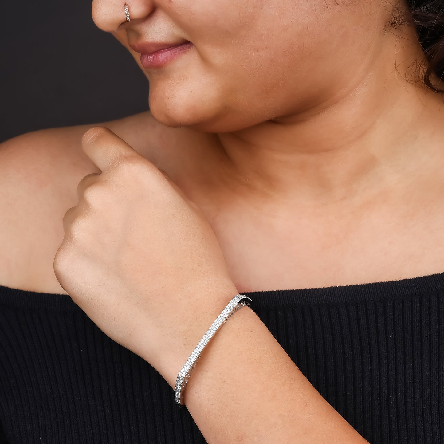 Timeless Glow Bracelet