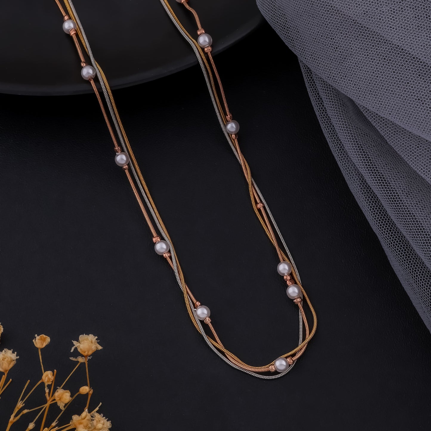 Layira Pearl Necklace