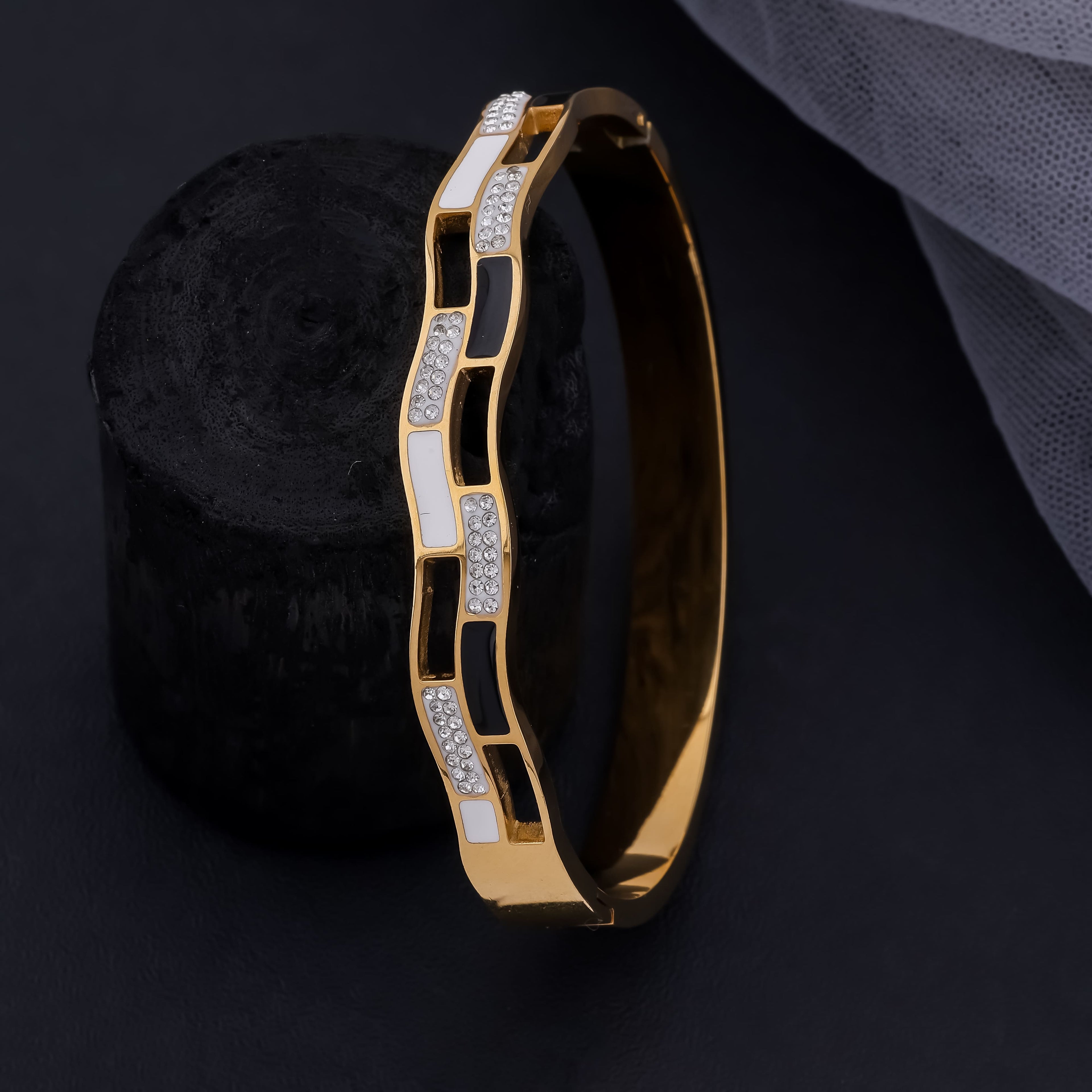 Ocean Flow Bracelet