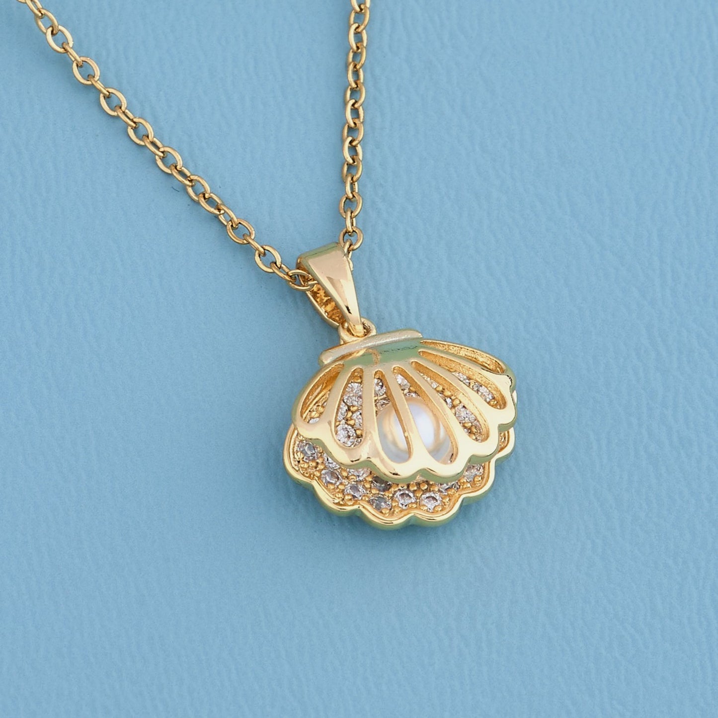 Covered Pearl Necklace