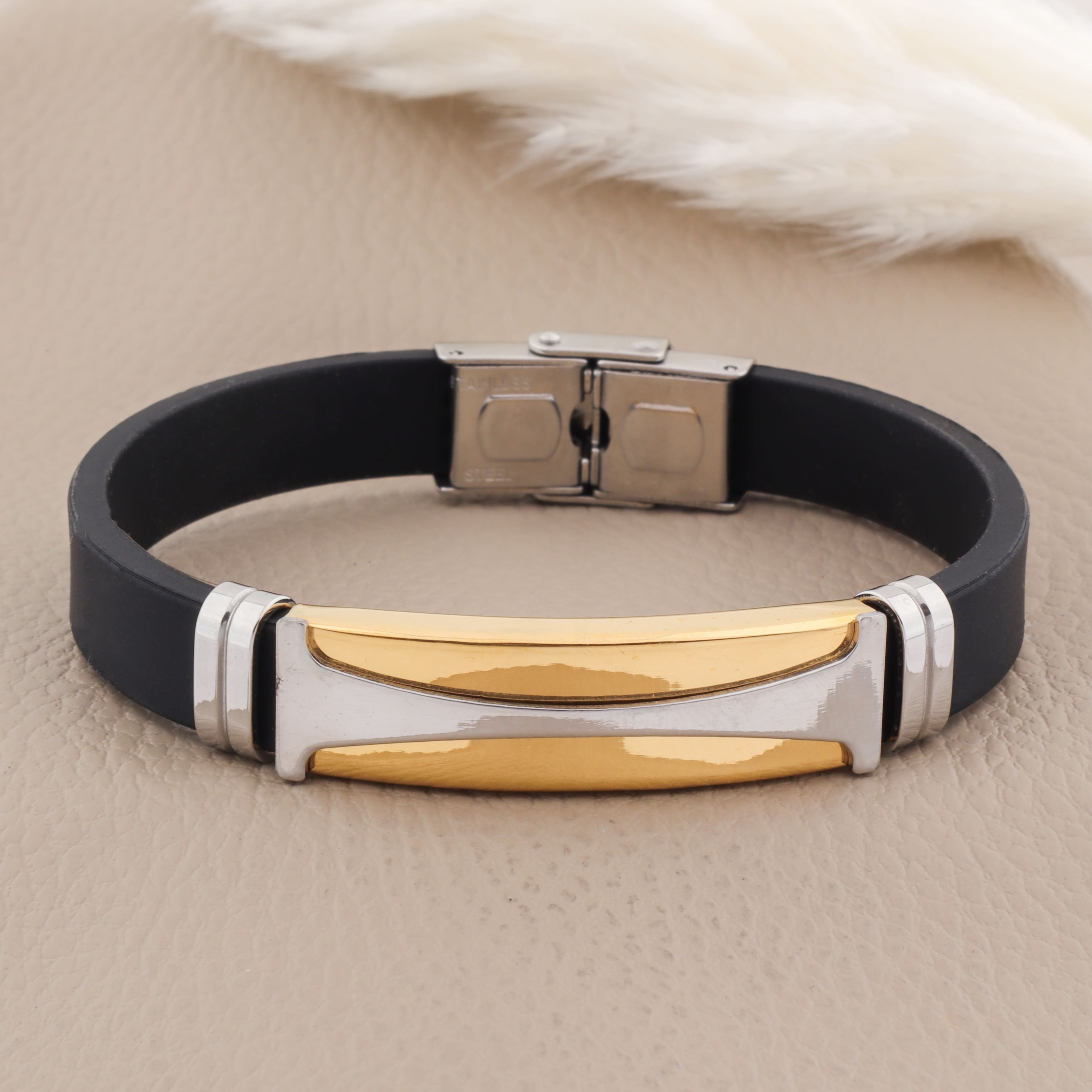 Soft Edge Bracelet