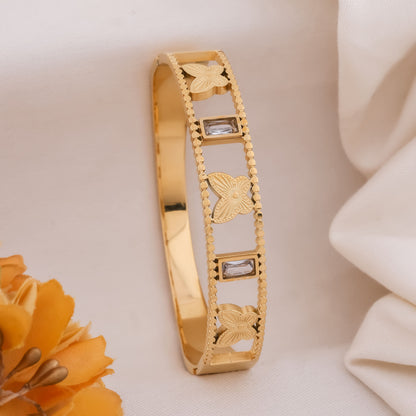 Sparkle Flight Bracelet