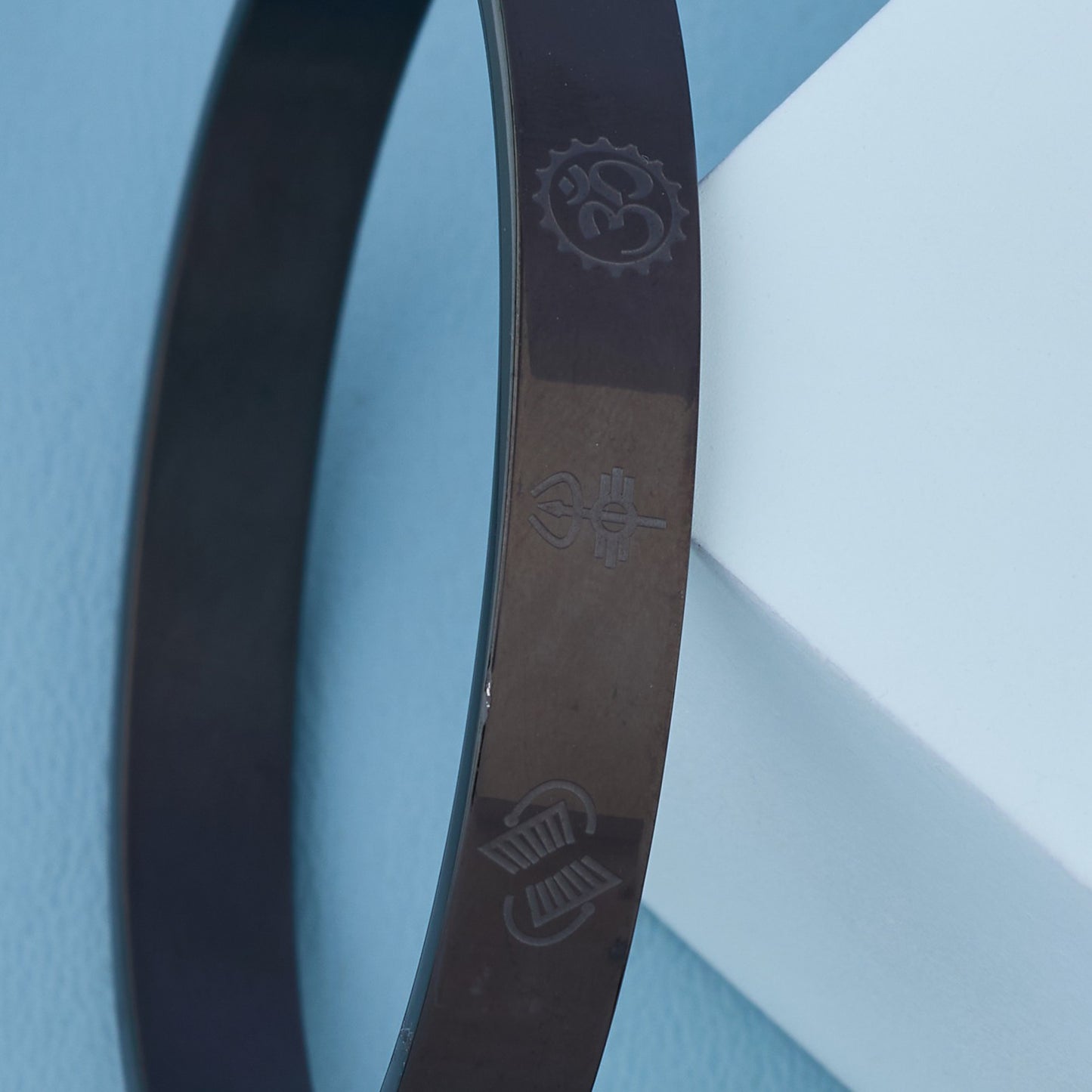 Trishul Power Wrist Kada