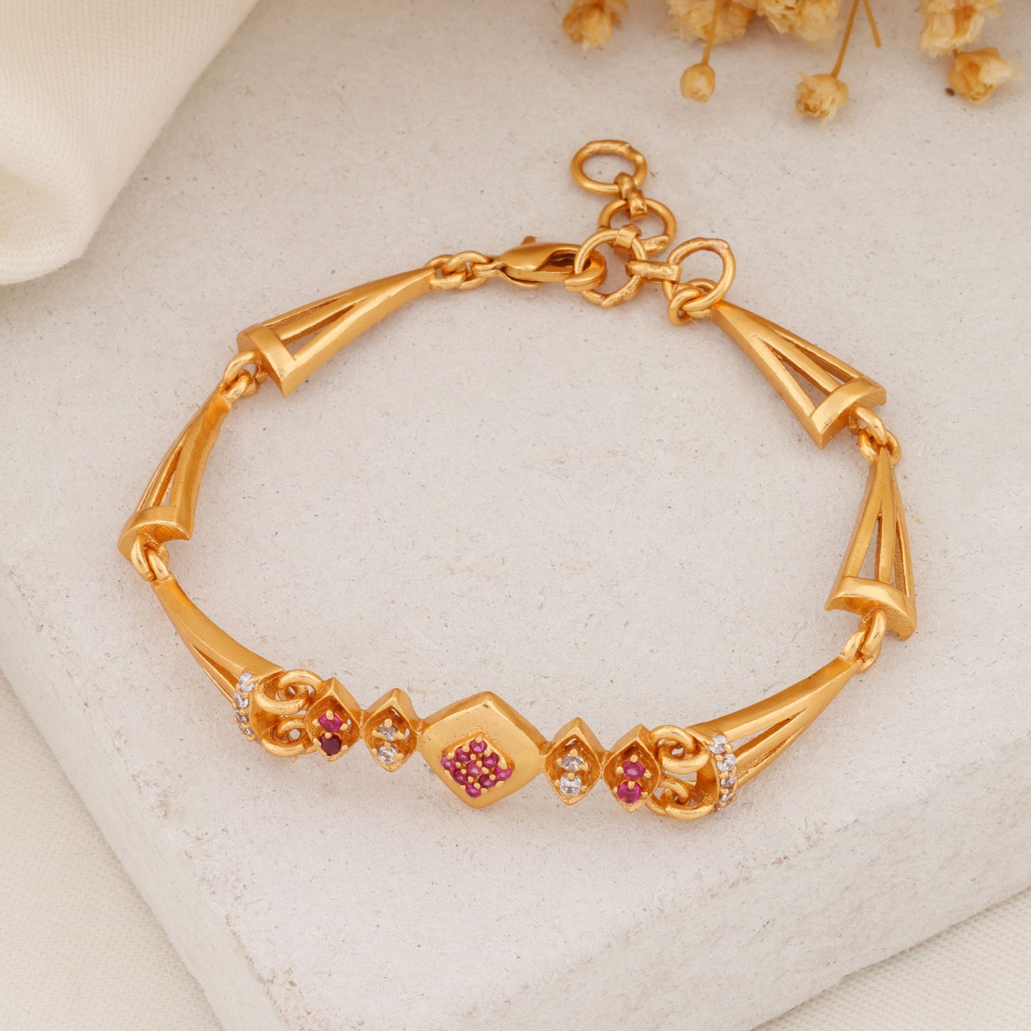 Vedika Shine Bracelet