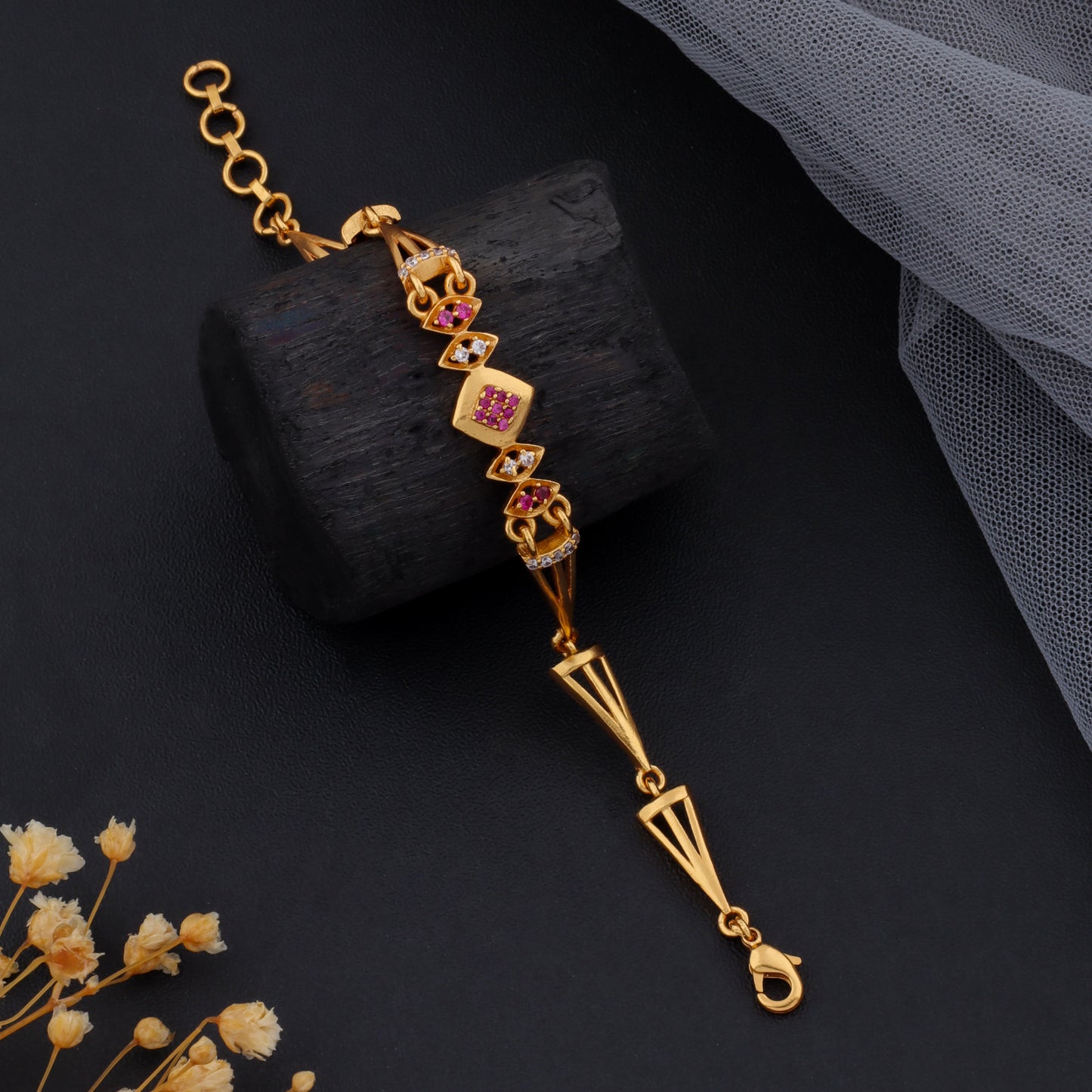 Vedika Shine Bracelet