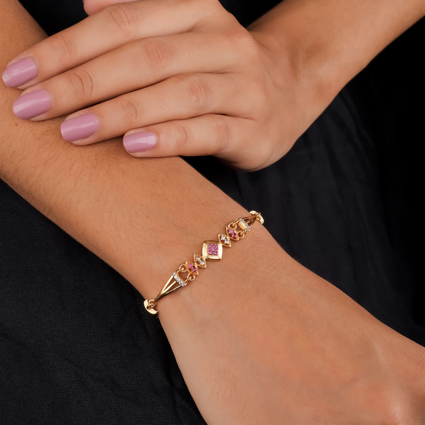 Vedika Shine Bracelet
